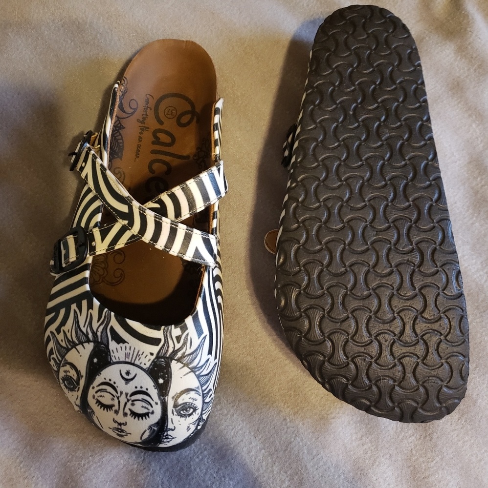 Womens shoes